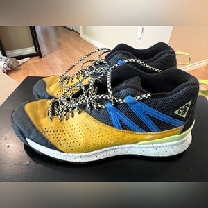 Men’s Nike ACG Okwahn boots size 11